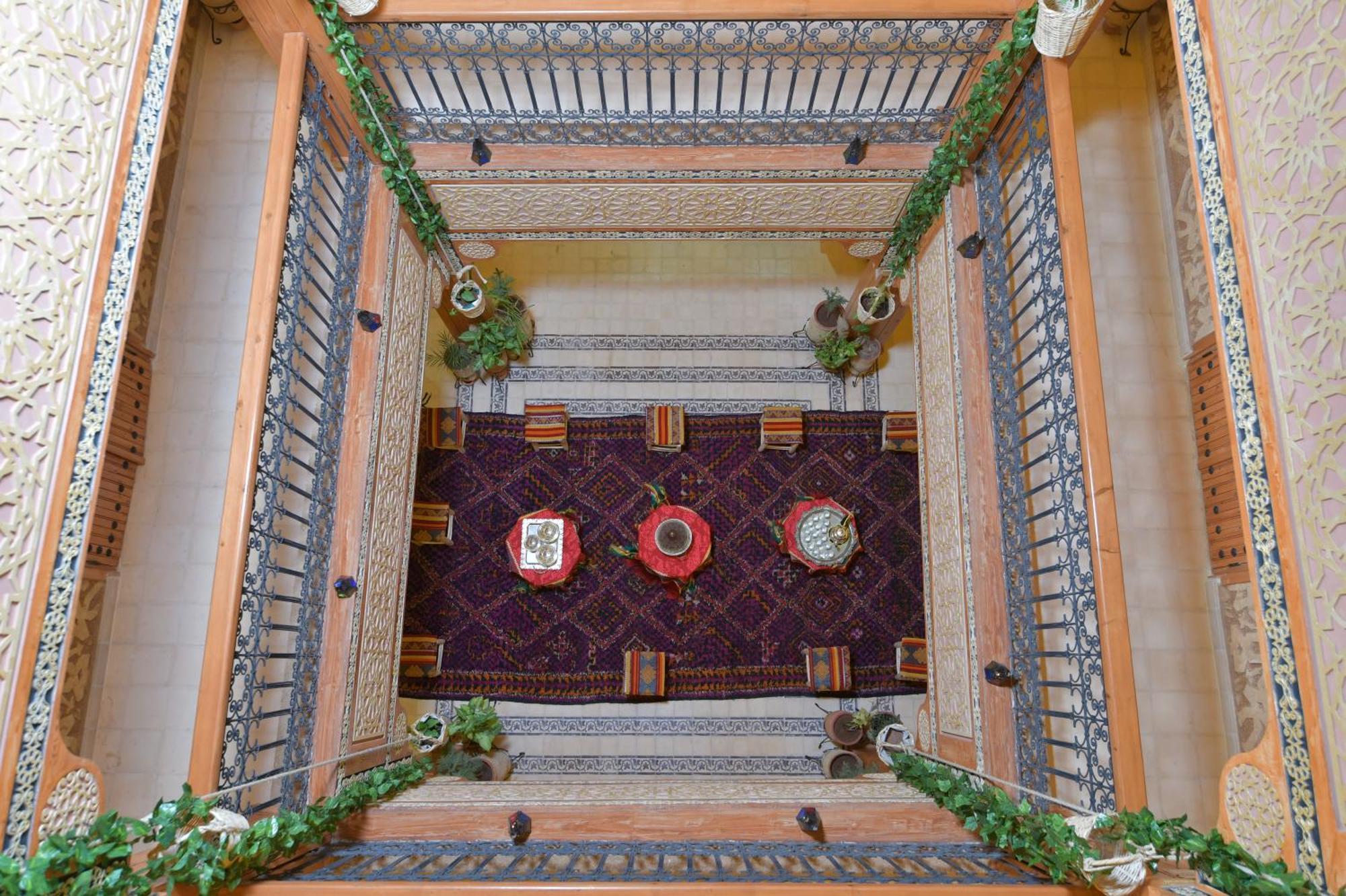 Hotel Dar Chams Ouarzazate Exterior foto